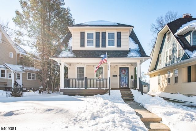 12 Ward Pl, Caldwell Boro Twp., NJ 07006