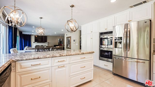 22 Hunter, Irvine, CA 92620