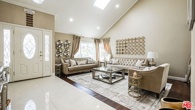 22 Hunter, Irvine, CA 92620
