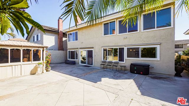22 Hunter, Irvine, CA 92620