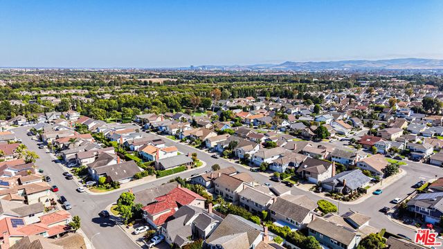 22 Hunter, Irvine, CA 92620