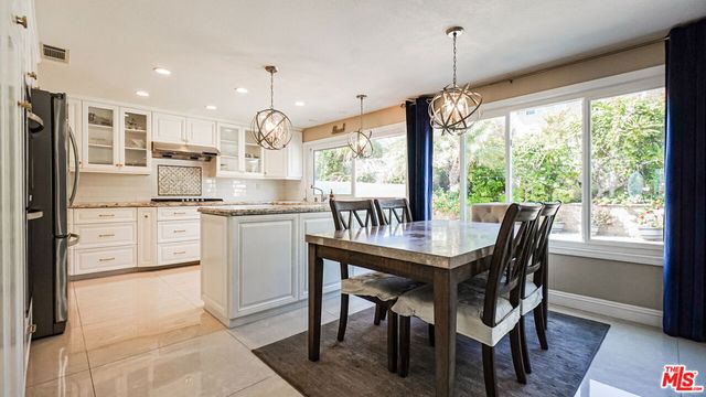 22 Hunter, Irvine, CA 92620