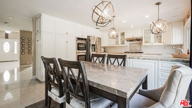 22 Hunter, Irvine, CA 92620