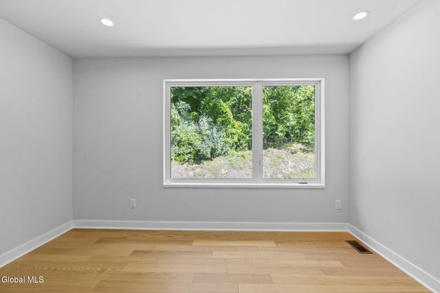 15 Footpath Way, Lake George, NY 12845