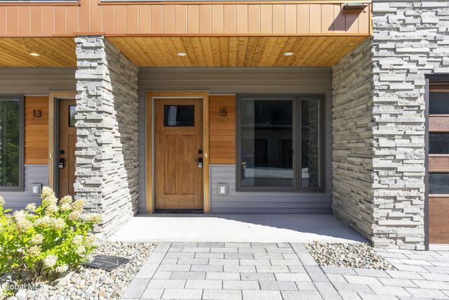 15 Footpath Way, Lake George, NY 12845