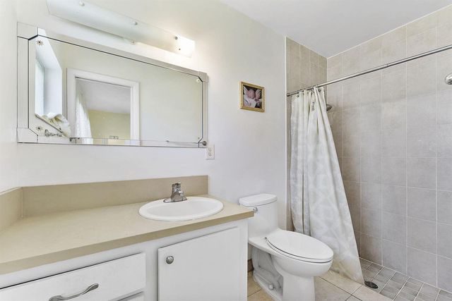2523 Dudley Drive W H, West Palm Beach, FL 33415