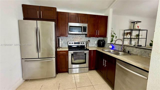 2451 SW 85th Ter 2451, Miramar, FL 33025