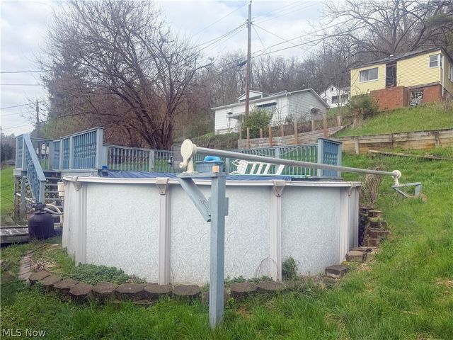 68298 Orchard Avenue, Bridgeport, OH 43912