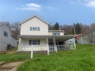 68298 Orchard Avenue, Bridgeport, OH 43912