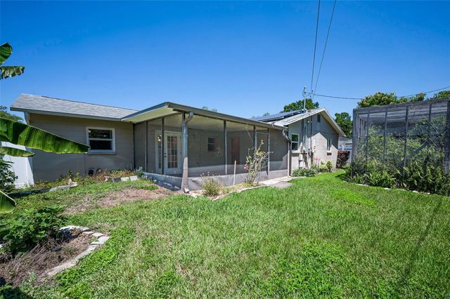9083 BRIARWOOD DRIVE, Seminole, FL 33772