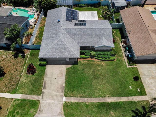 9083 BRIARWOOD DRIVE, Seminole, FL 33772
