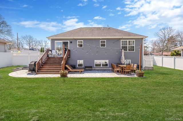 19 Probst Drive, Shirley, NY 11967