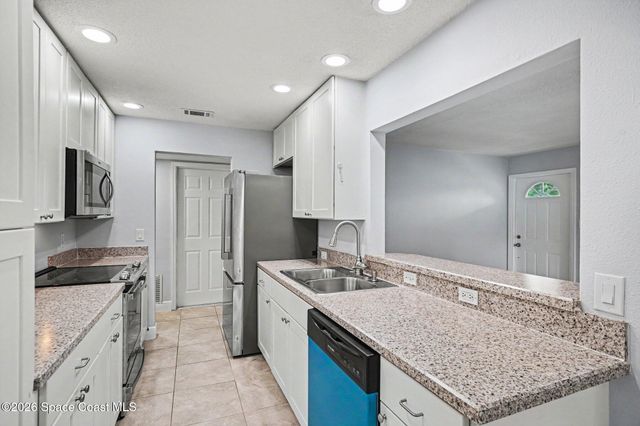 587 Teak Drive, Melbourne, FL 32935