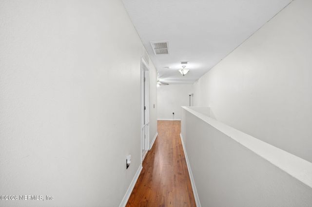 7424 PALM HILLS Drive, Jacksonville, FL 32244