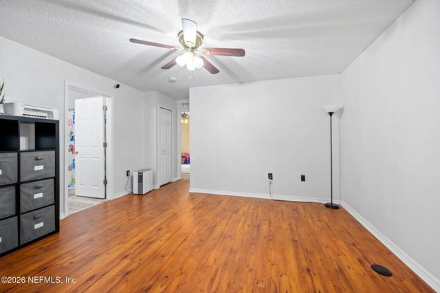 7424 PALM HILLS Drive, Jacksonville, FL 32244