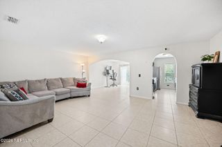 7424 PALM HILLS Drive, Jacksonville, FL 32244