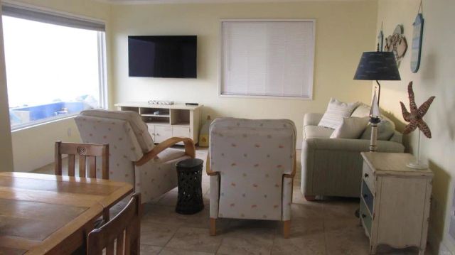 1460 Seacoast, Imperial Beach, CA 91932