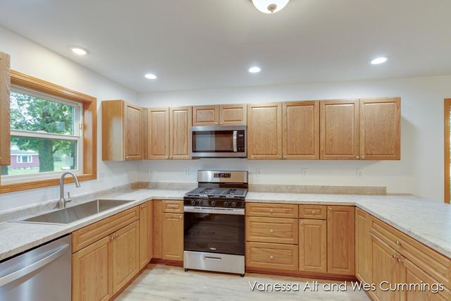 902 N York Street, Belding, MI 48809