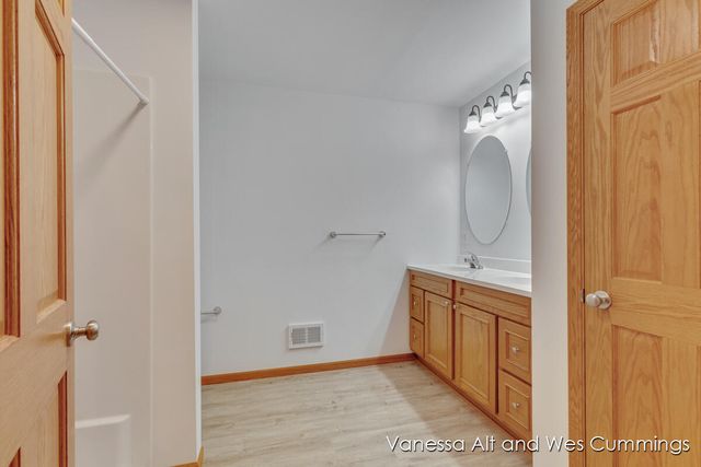 902 N York Street, Belding, MI 48809