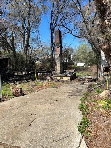 1253 Gus Thornhill Jr Drive, East Point, GA 30344