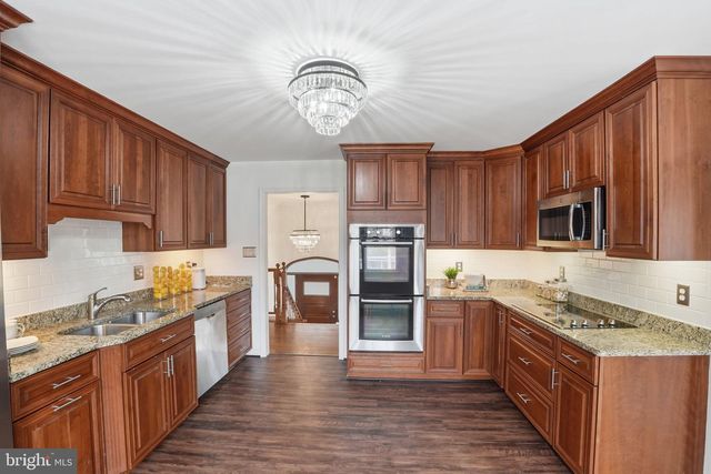 12205 FIRTH OF TAE DR, Fort Washington, MD 20744