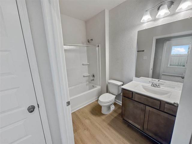 1622 River Scene Trail, Dayton, TX 77535