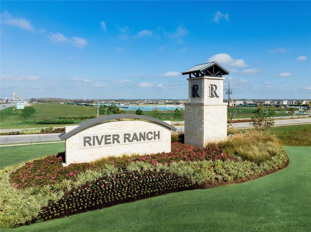 1622 River Scene Trail, Dayton, TX 77535