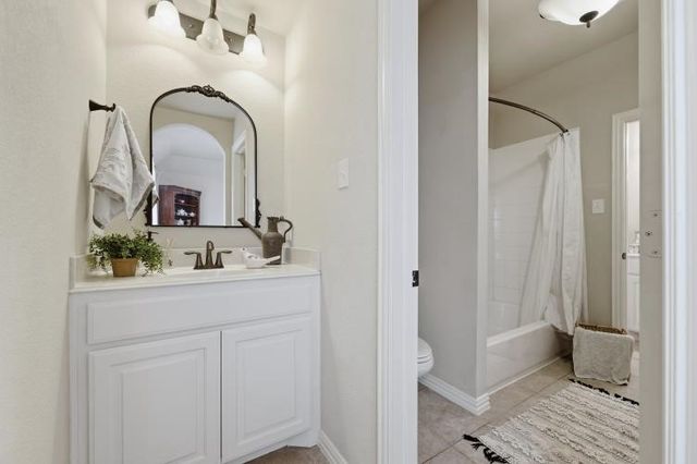 3006 POTTERY Trail, Corinth, TX 76210