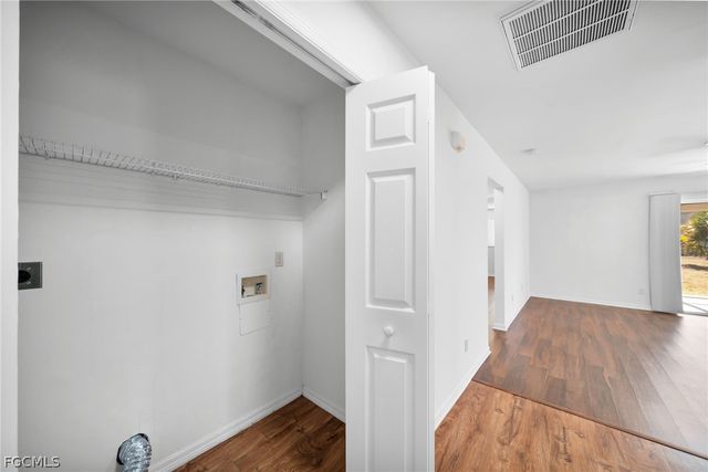 1044 SE 11th ST, Cape Coral, FL 33990