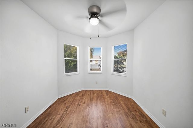 1044 SE 11th ST, Cape Coral, FL 33990