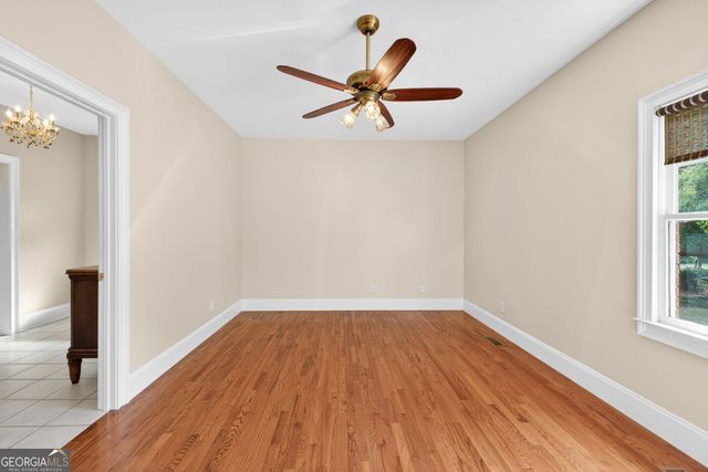 301 Oak Ridge Drive, Maysville, GA 30558