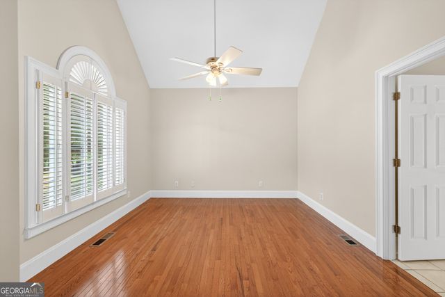 301 Oak Ridge Drive, Maysville, GA 30558