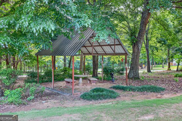 301 Oak Ridge Drive, Maysville, GA 30558