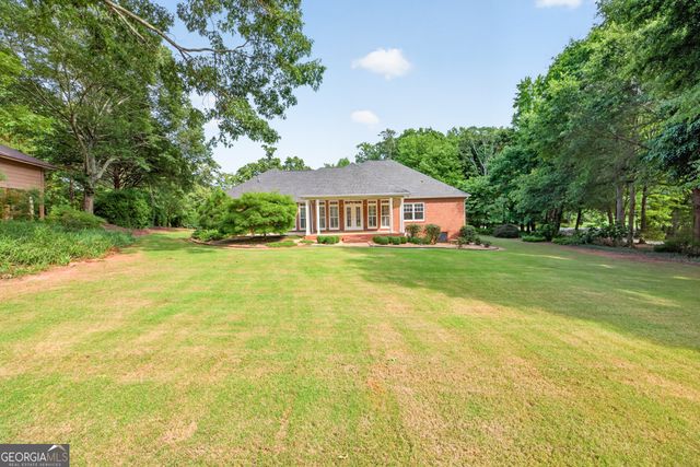 301 Oak Ridge Drive, Maysville, GA 30558
