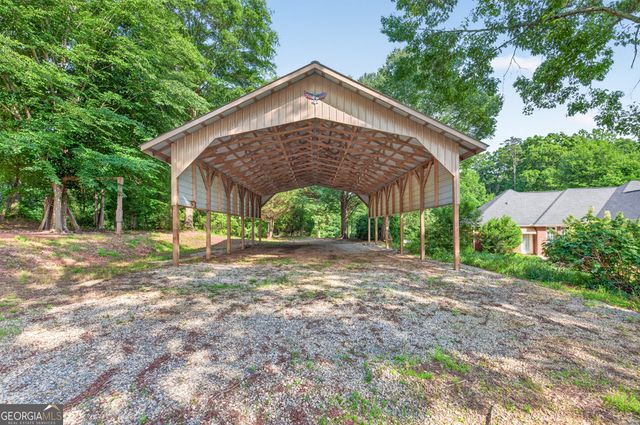 301 Oak Ridge Drive, Maysville, GA 30558