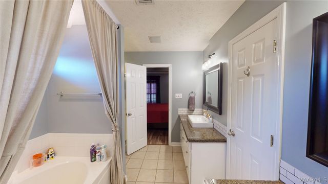 509 Breckinridge Lane, Prattville, AL 36066