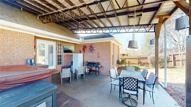 509 Breckinridge Lane, Prattville, AL 36066