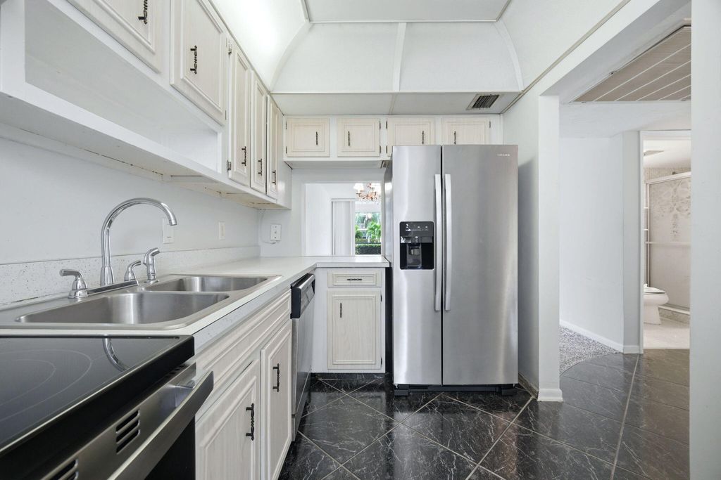 4500 N Federal Highway 125c, Lighthouse Point, FL 33064