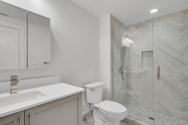 50 Hichborn St 308, Boston, MA 02135