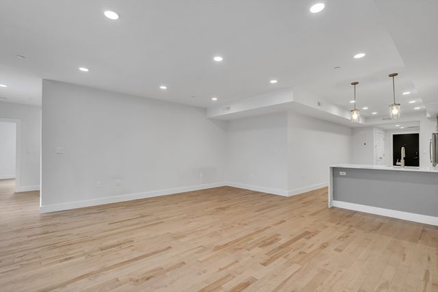 50 Hichborn St 308, Boston, MA 02135