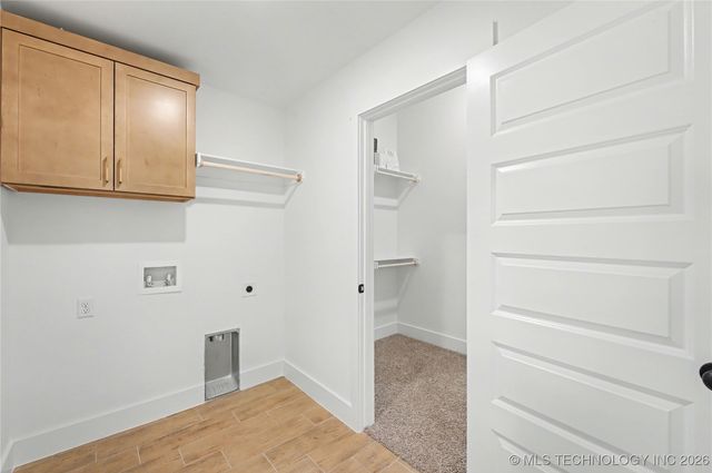 2073 E 130th Street S, Jenks, OK 74037