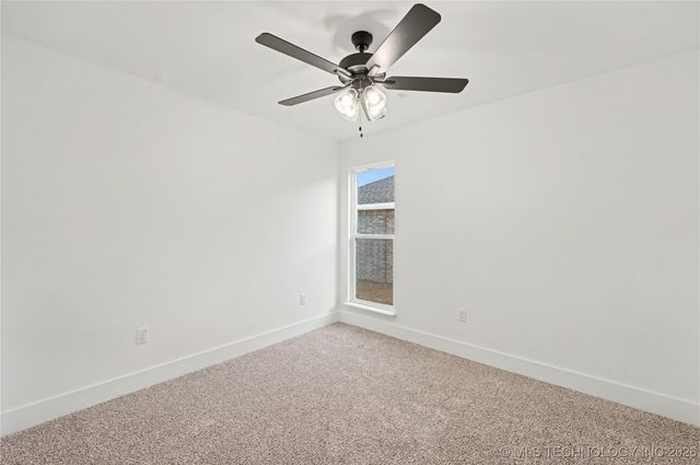 2073 E 130th Street S, Jenks, OK 74037