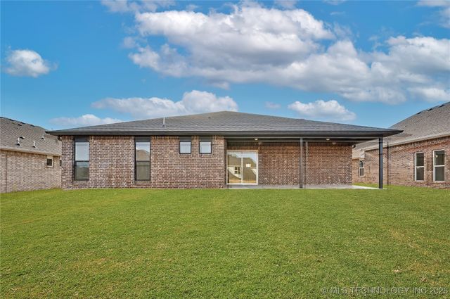 2073 E 130th Street S, Jenks, OK 74037
