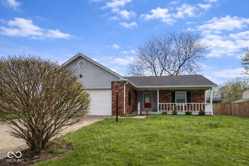 8825 Darkwood Drive, Indianapolis, IN 46234