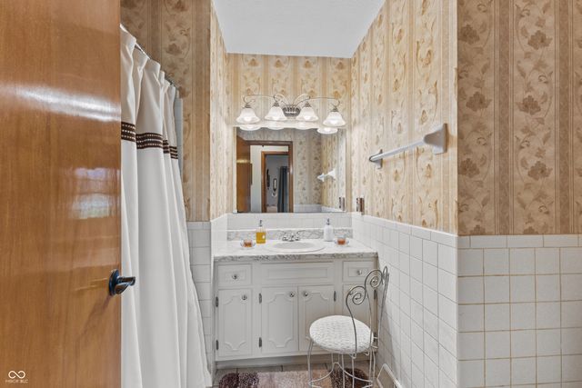 9145 E Prospect Street, Indianapolis, IN 46239