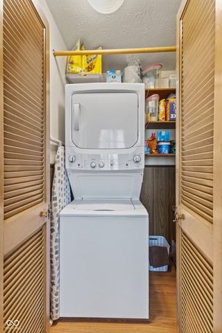 9145 E Prospect Street, Indianapolis, IN 46239