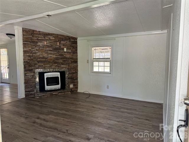 4191 Deerfield Drive, Maiden, NC 28650