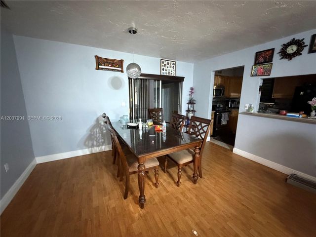 1160 NW 77th Way 1160, Pembroke Pines, FL 33024