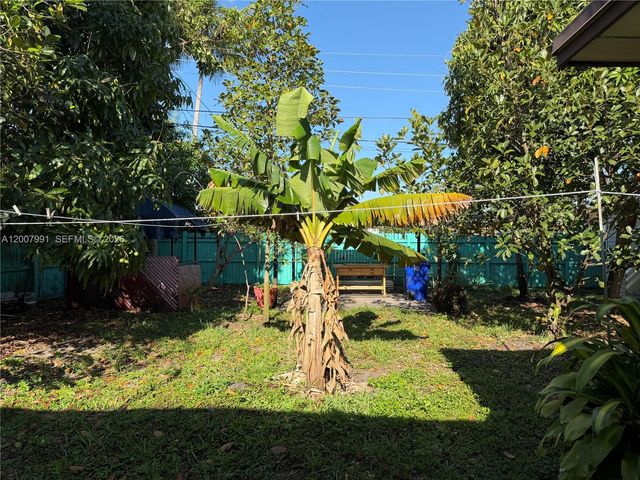 1160 NW 77th Way 1160, Pembroke Pines, FL 33024