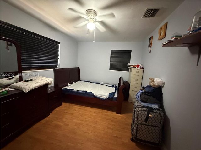 1160 NW 77th Way 1160, Pembroke Pines, FL 33024